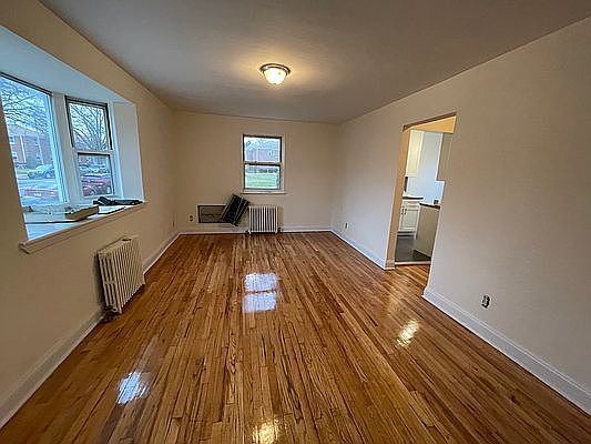 3rd image of 64-72 223rd Pl #27
