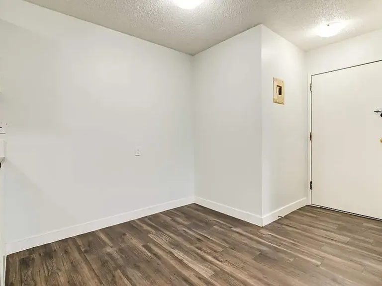 3005 56th Ave — Photo 16