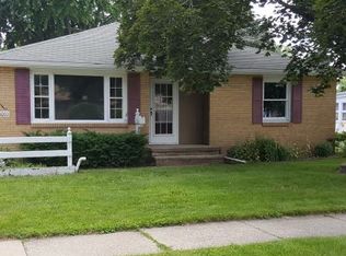 1011 E Byrd St, Appleton, WI 54911