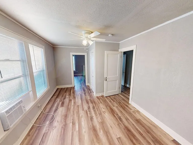 1527 Barnard Ave #1527 — Photo 3