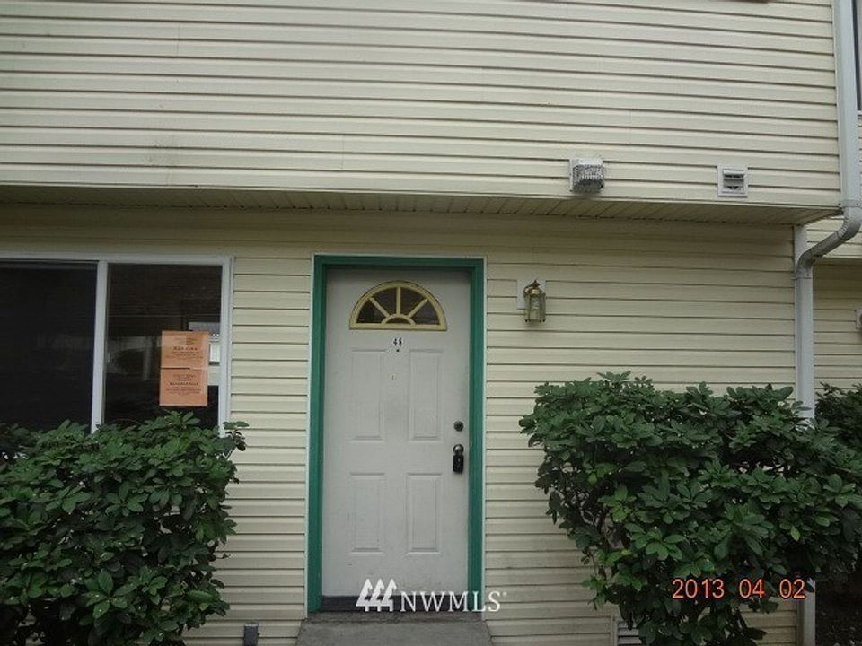 1st image of 833 SW Sunset Blvd APT J48