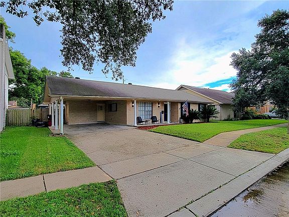 2nd image of 3527 Huntlee Dr