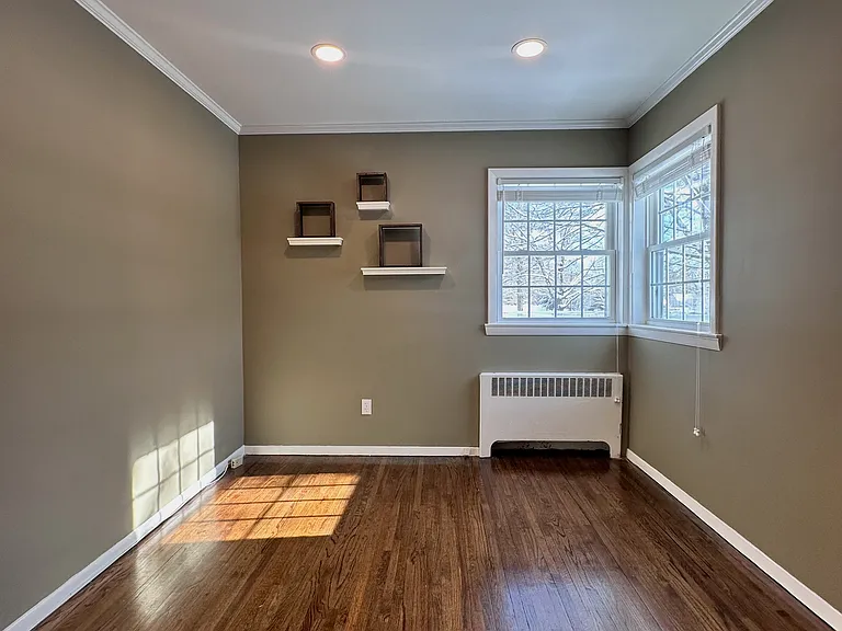 523 Orange Ave — Photo 8