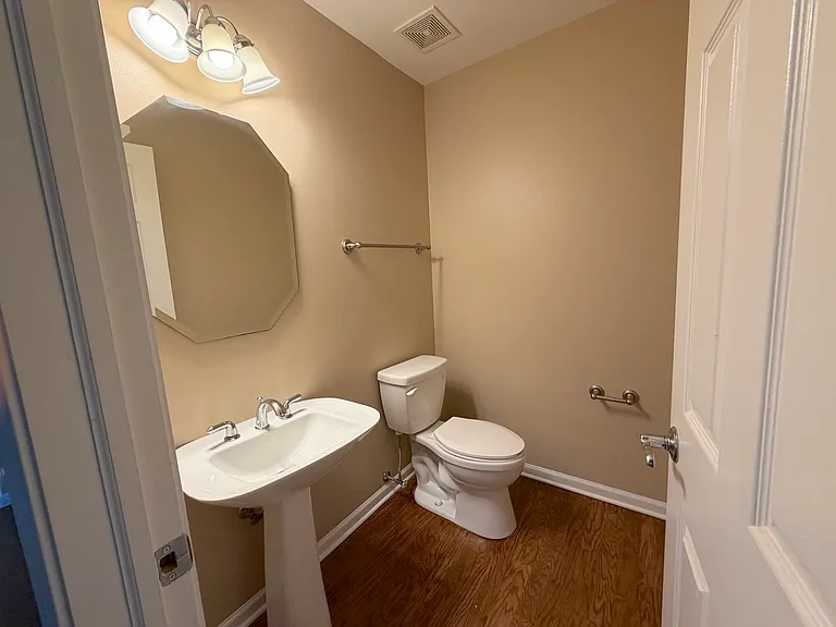 3257 Cool Springs Ct — Photo 7