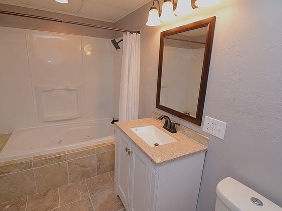 5th image of 1621 Wenonah Ln