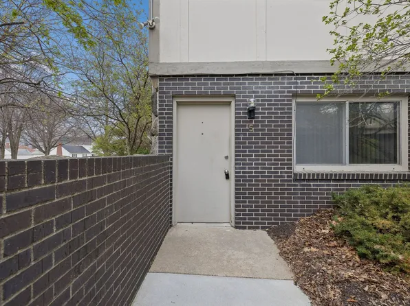 2920 P, 2920 P St #5, Lincoln, NE 68503