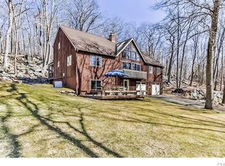 618 Barrack Hill Rd, Ridgefield, CT 06877