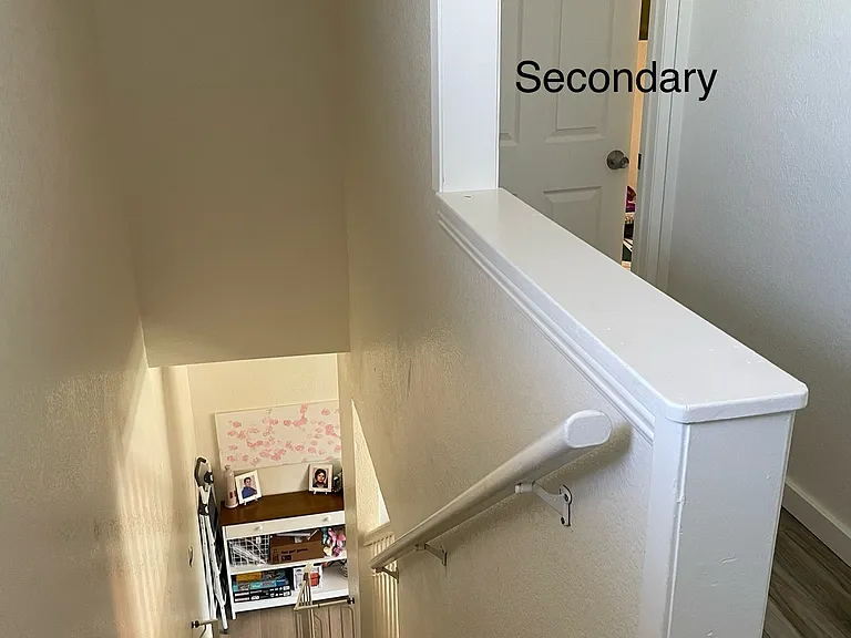 804 N Geneva St #B — Photo 16