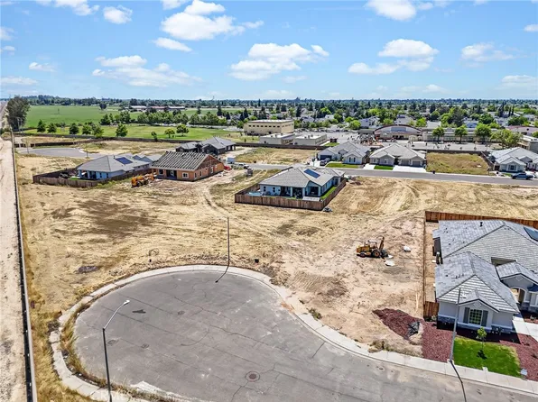 170 Jeanna Ct #32, Atwater, CA 95301