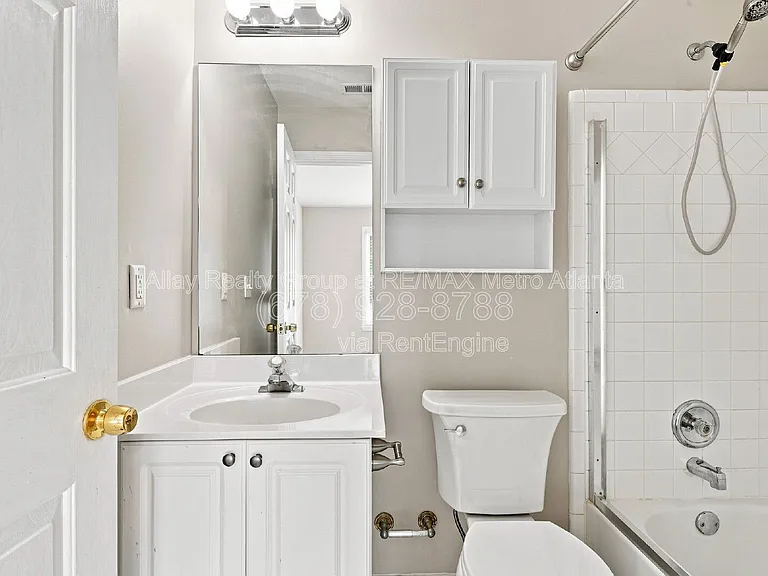 6725 Ridgefield Dr — Photo 25