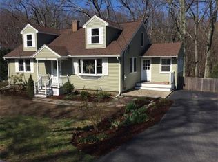 20 Woodcliffe Ave, Worcester, MA 01604