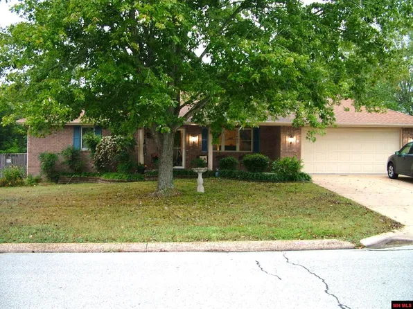 114 Parkview Dr, Mountain Home, AR 72653