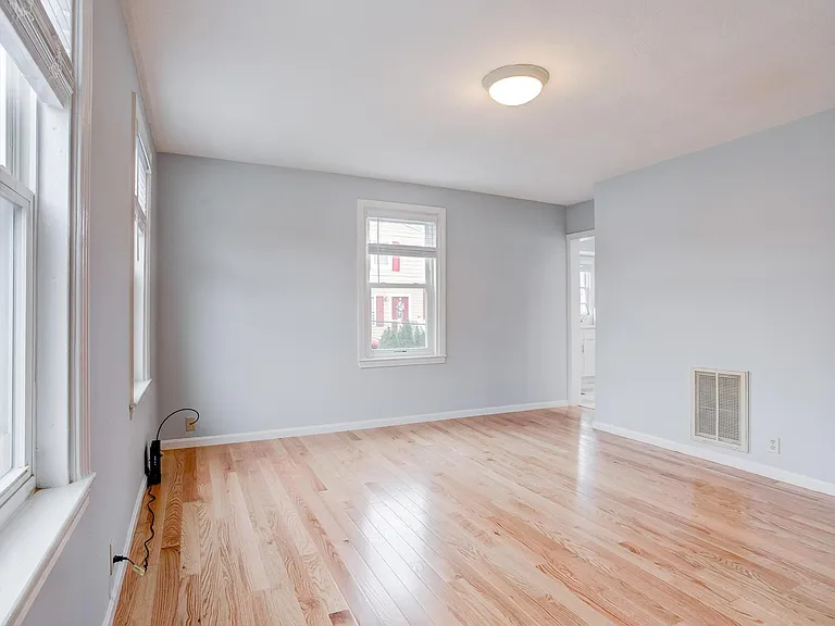 29 Horton Pl #29 — Photo 5