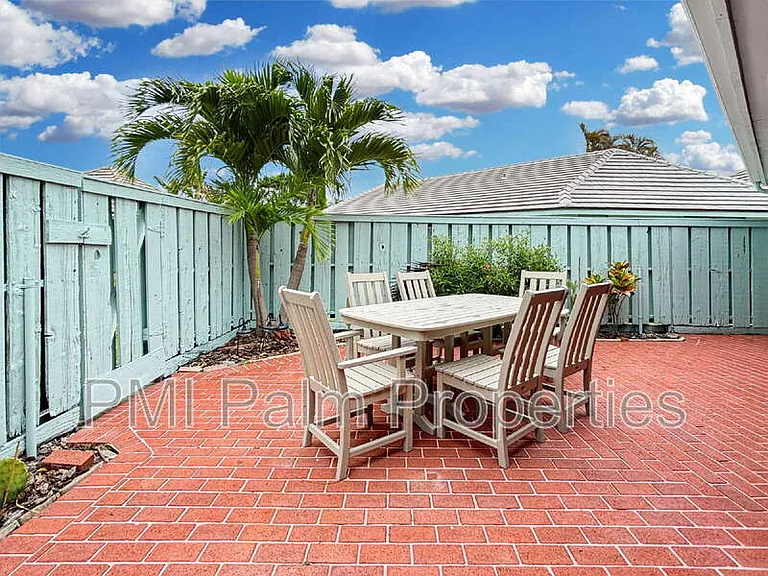 1127 E Seminole Ave #8A — Photo 29