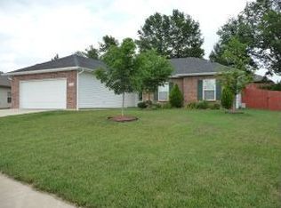 3306 Black Hills Dr, Columbia, MO 65202