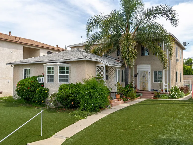 1708 S Crescent Heights Blvd — Photo 4