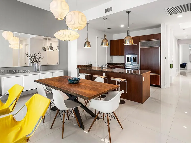 15901 Collins Ave #3302 — Photo 7