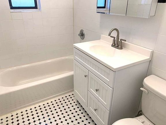 3rd image of 255 Ocean Ave #6K