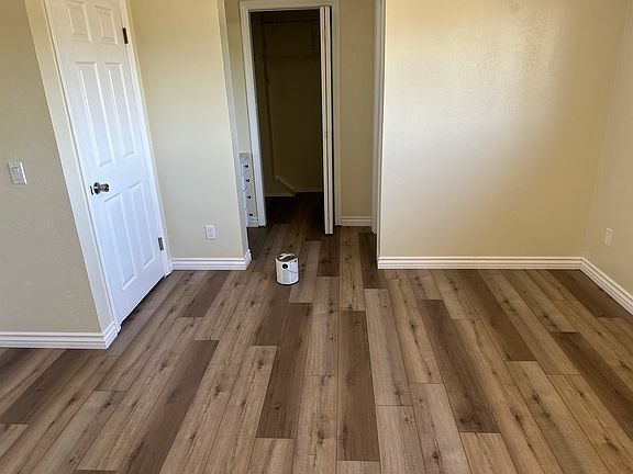 2nd image of 1821 Jeffrey Ave