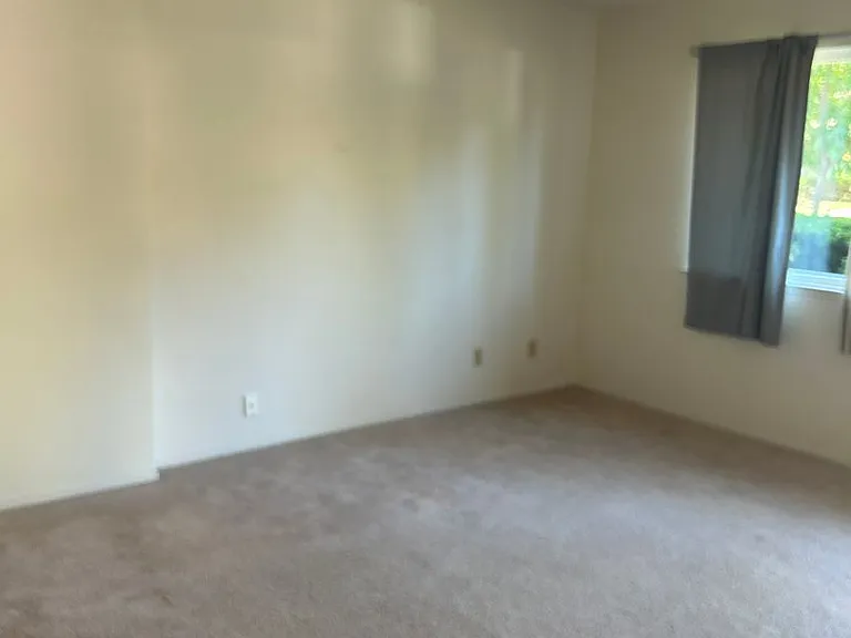 2842 Bidwell St — Photo 3