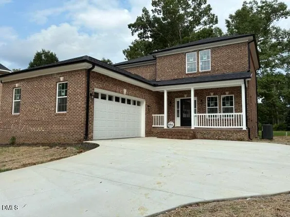 1123 Challenge Dr, Graham, NC 27253