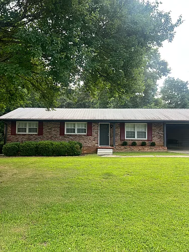 4619 Mountain View Rd Photo 1