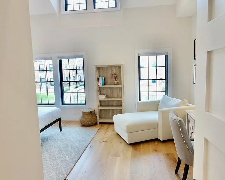 1454 Spring Rd NW — Photo 20
