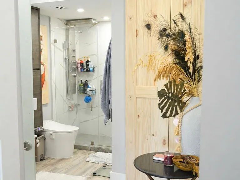 550 Ocean Dr #5D — Photo 28