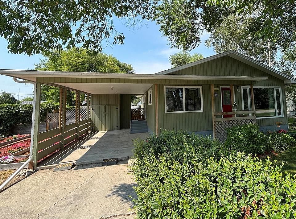 1st image of 104 4th Ave