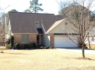 324 Wedgewood Dr, Washington, NC 27889