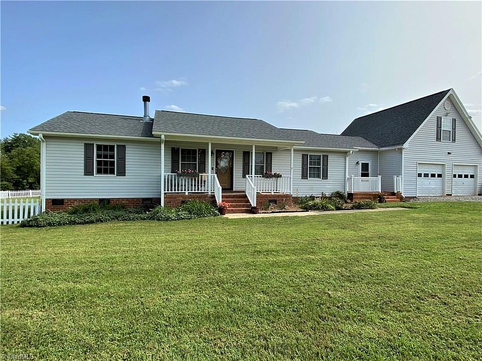 1st image of 183 Dovefield Dr