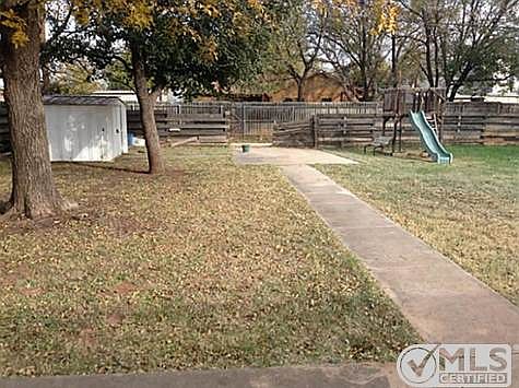 3rd image of 1725 Bel Air Dr
