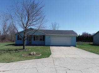 2216 S Sacks Dr, Yorktown, IN 47396