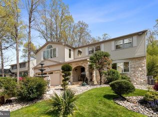 40 Country Club Rd, Turnersville, NJ 08012