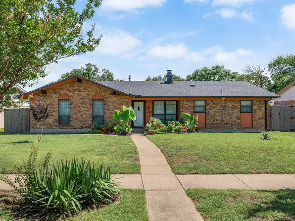 3722 Hillsdale Ln, Garland, TX 75042