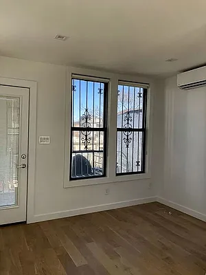 Rented by REAL New York | media 7