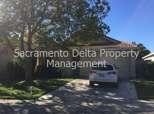 1957 Lindsay Dr, Roseville, CA 95678