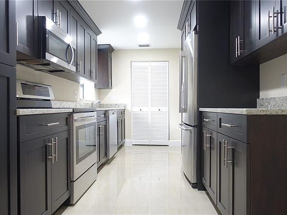 2nd image of 11025 W Broward Blvd #11025