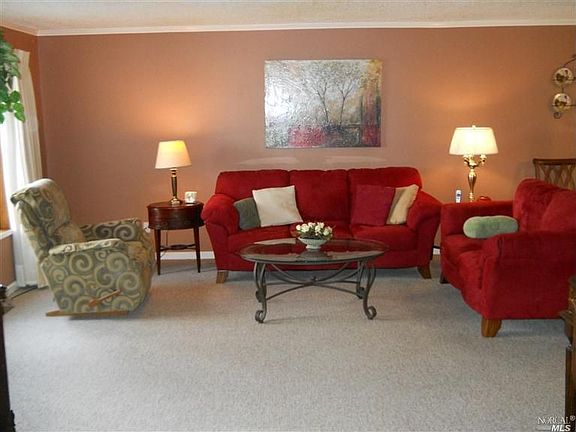 2nd image of 1722 Capistrano Dr