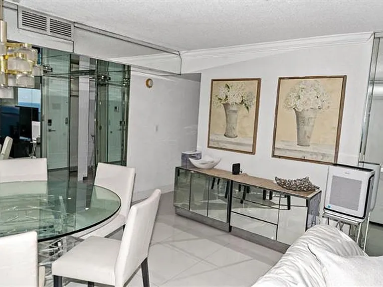 1880 S Ocean Dr #TS705 — Photo 3