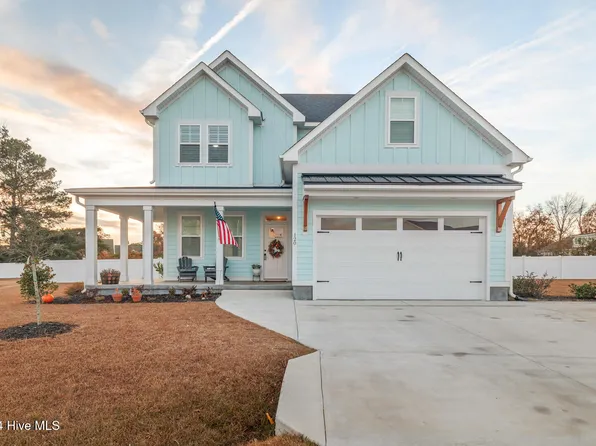 120 Emerald View Drive, Cedar Point, NC 28584