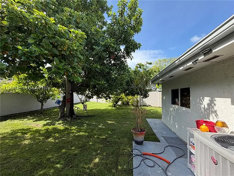 3613 SW 112th Pl #3613 — Photo 49