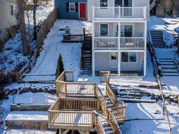 460 Lake Shore Drive, Middlebury, CT 06762