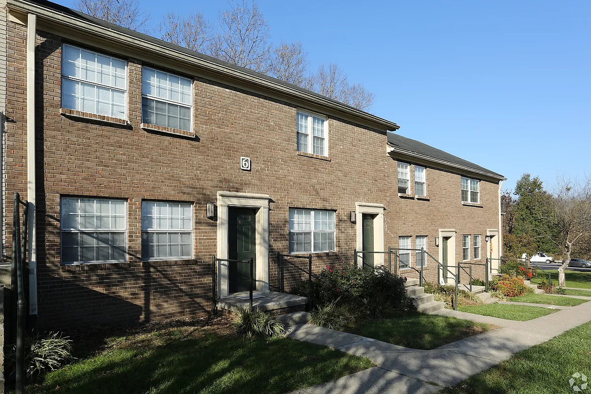 Building Photo - Huntley Ridge East