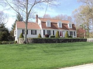 1860 Pine Hill Rd, Dighton, MA 02715