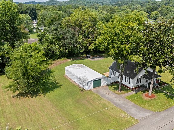 2nd image of 120 Shipe Rd