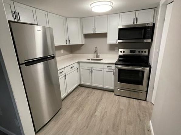 32 Maple Ct