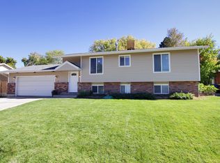 9695 S Mumford Dr, Sandy, UT 84094