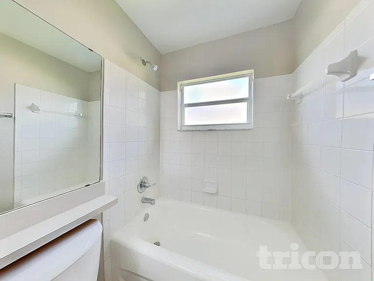 7833 Manor Dr — Photo 13