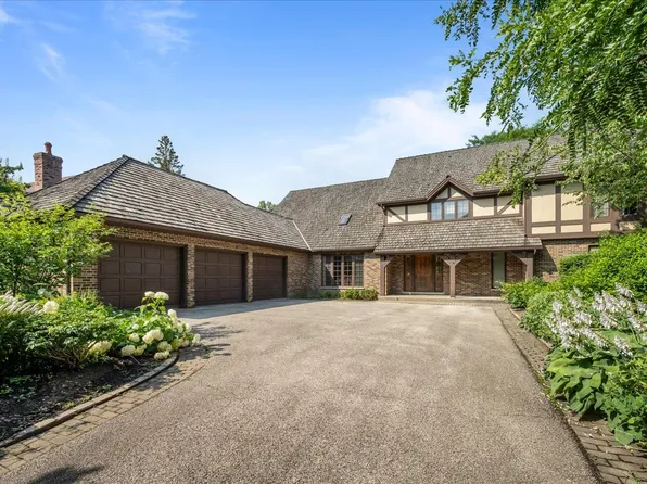 510 Buena Rd, Lake Forest, IL 60045
